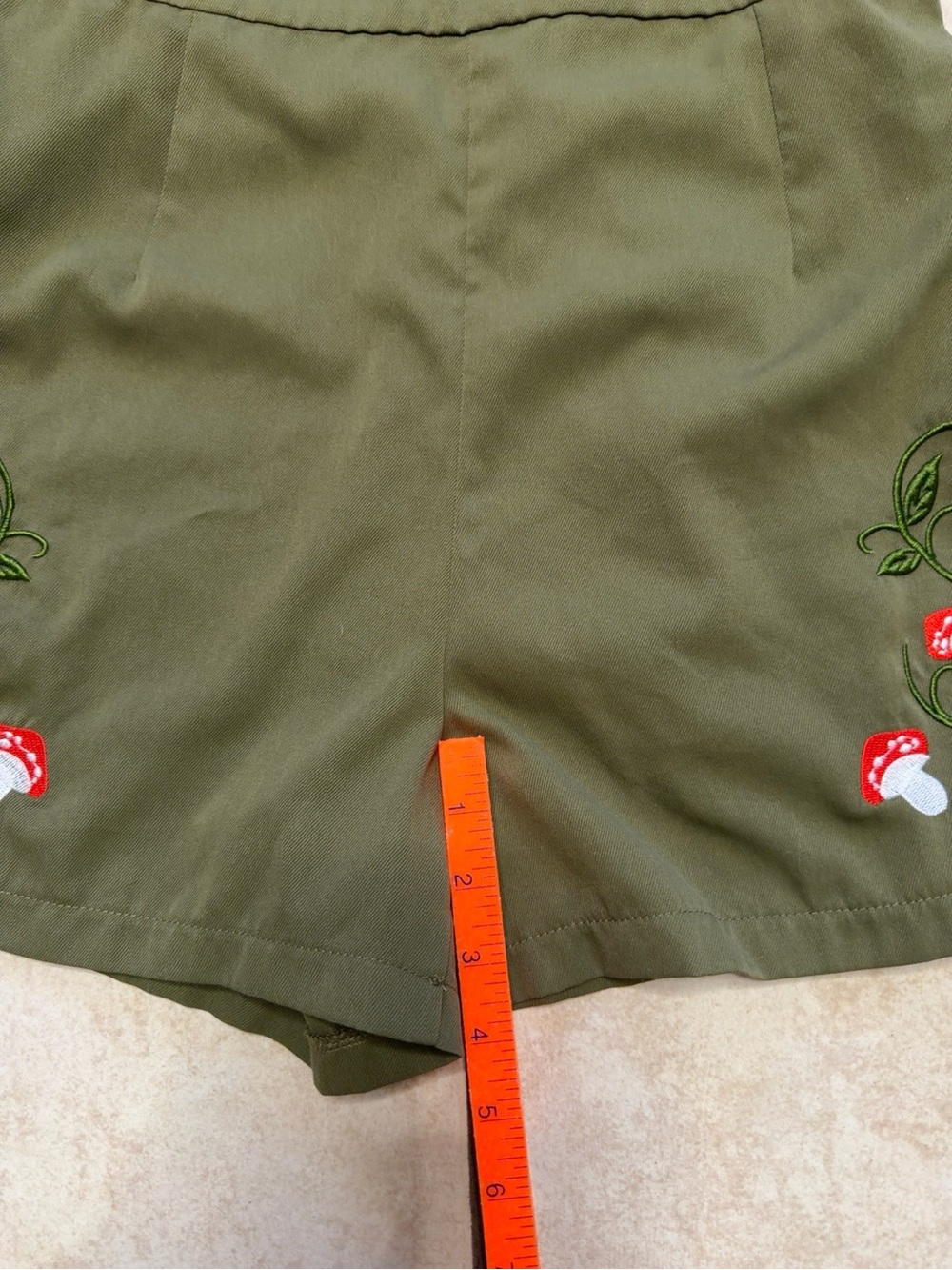 ROMWE Mushroom Embroidered Overall Romper Shorts Cottagecore Fairycore L - Picture 5 of 8